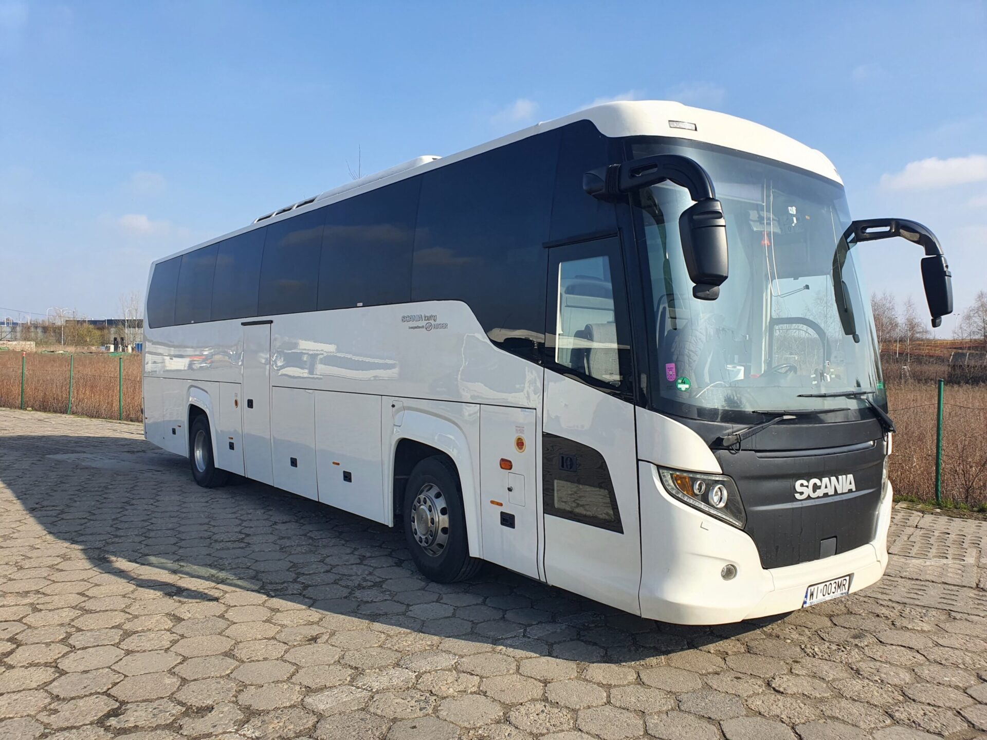 zarezerwujautokar.pl