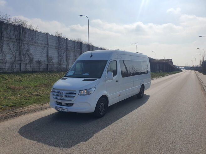 zarezerwujautokar.pl
